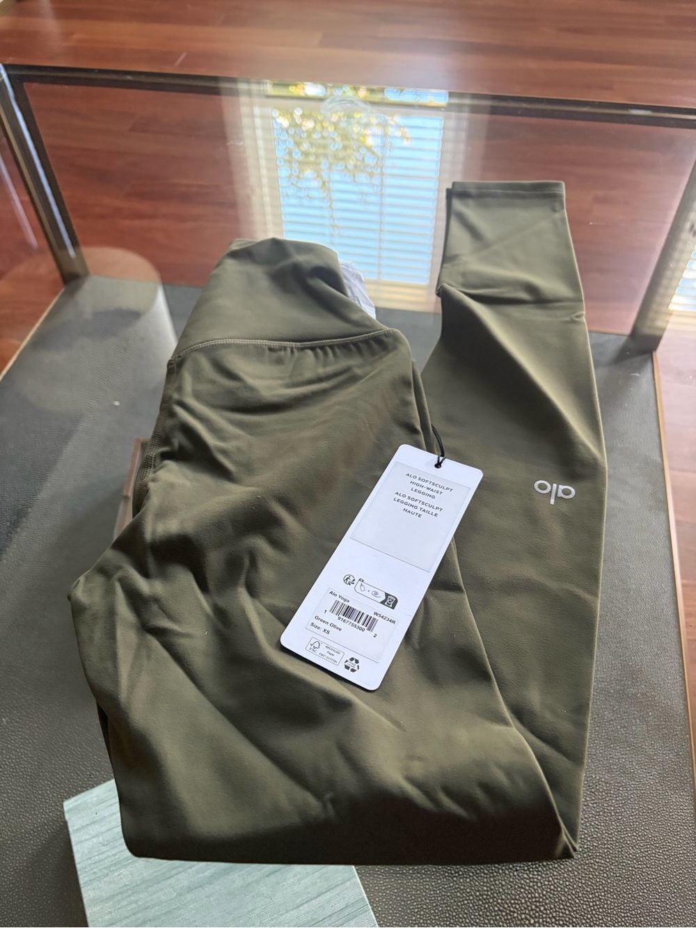 NWT Alo Olive Green Softsculpt Leggings XS - Picture 4 of 5